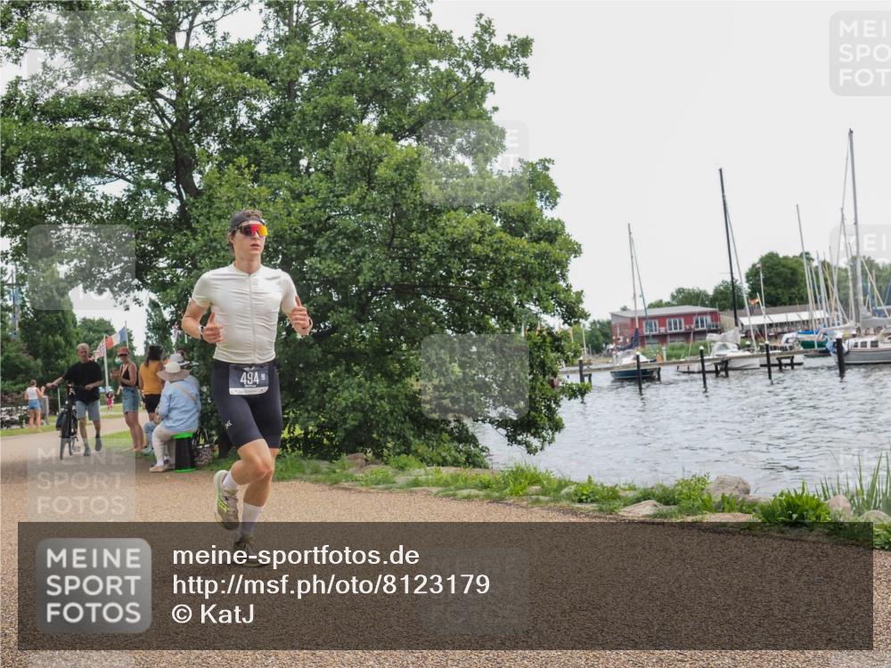22.06.2025 - Viking Triathlon KatJ http://msf.ph/oto/8123179 22.06.2025 13:36:32 Laufen 494 meine-sportfotos.de