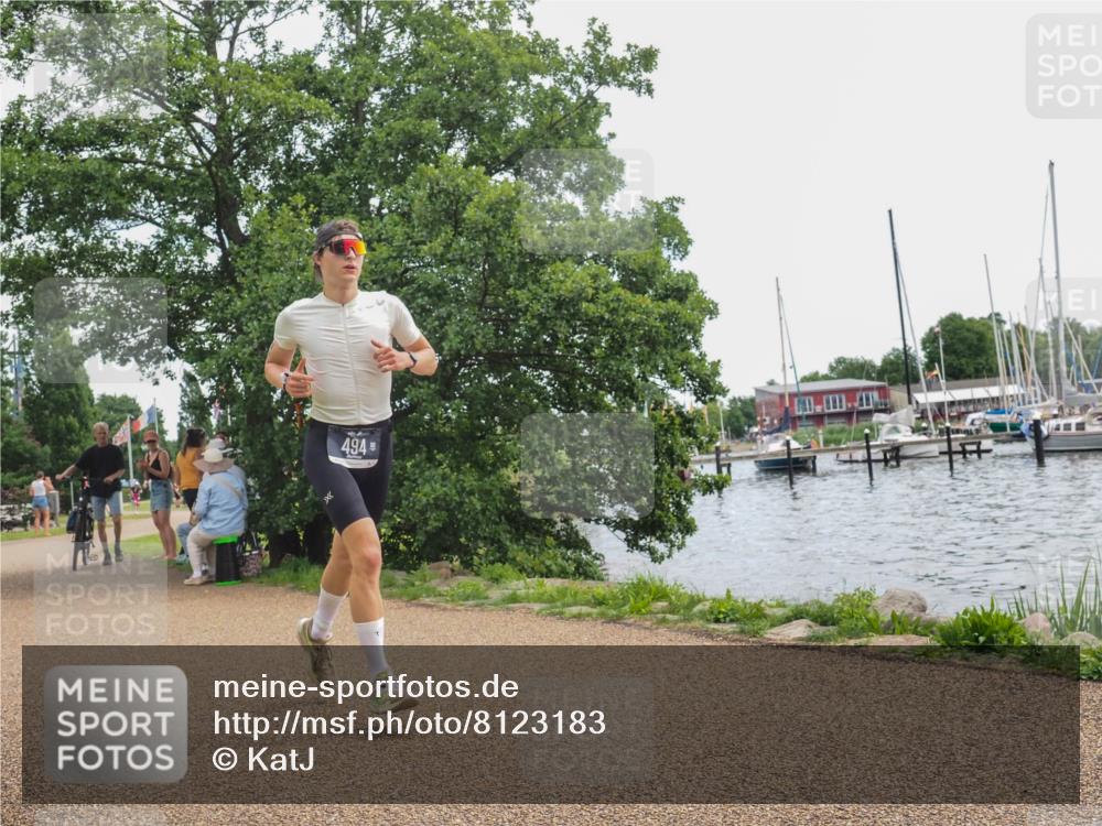 22.06.2025 - Viking Triathlon KatJ http://msf.ph/oto/8123183 22.06.2025 13:36:32 Laufen 494 meine-sportfotos.de