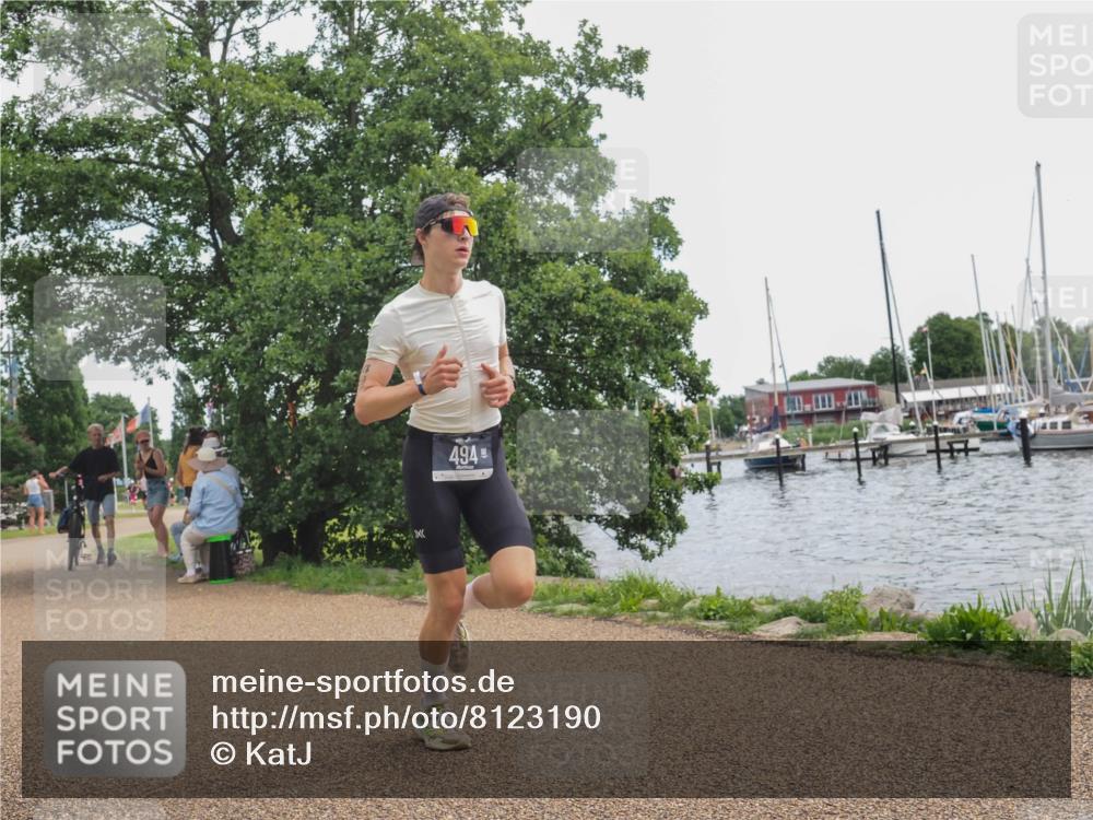 22.06.2025 - Viking Triathlon KatJ http://msf.ph/oto/8123190 22.06.2025 13:36:33 Laufen 494 meine-sportfotos.de