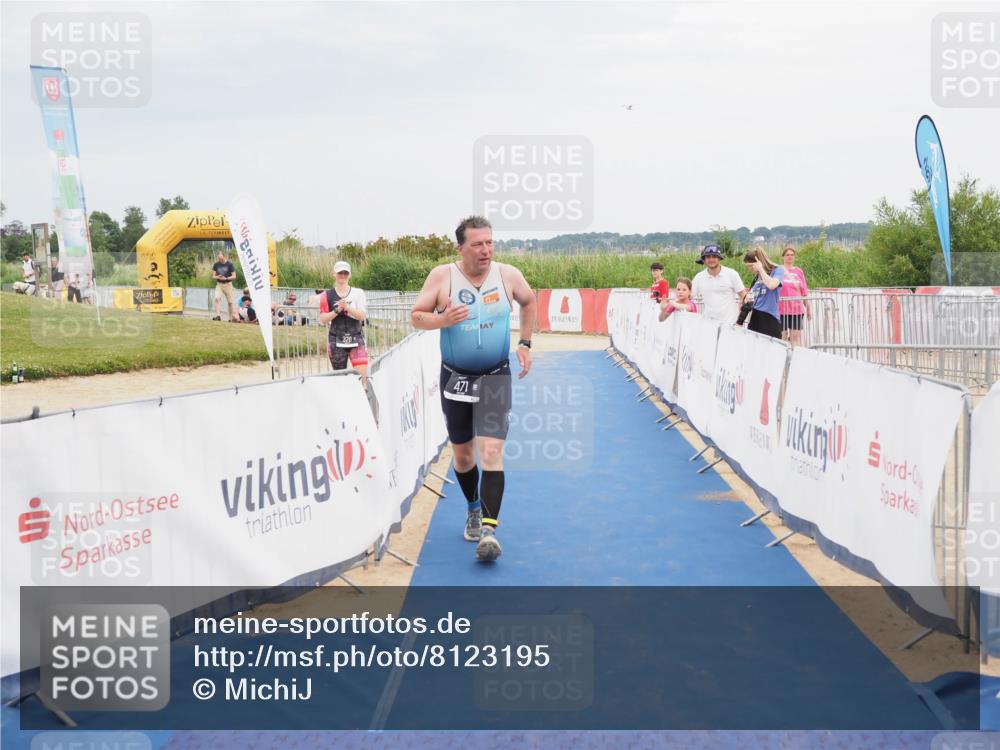 22.06.2025 - Viking Triathlon MichiJ http://msf.ph/oto/8123195 22.06.2025 17:07:38 Ziel 471 meine-sportfotos.de