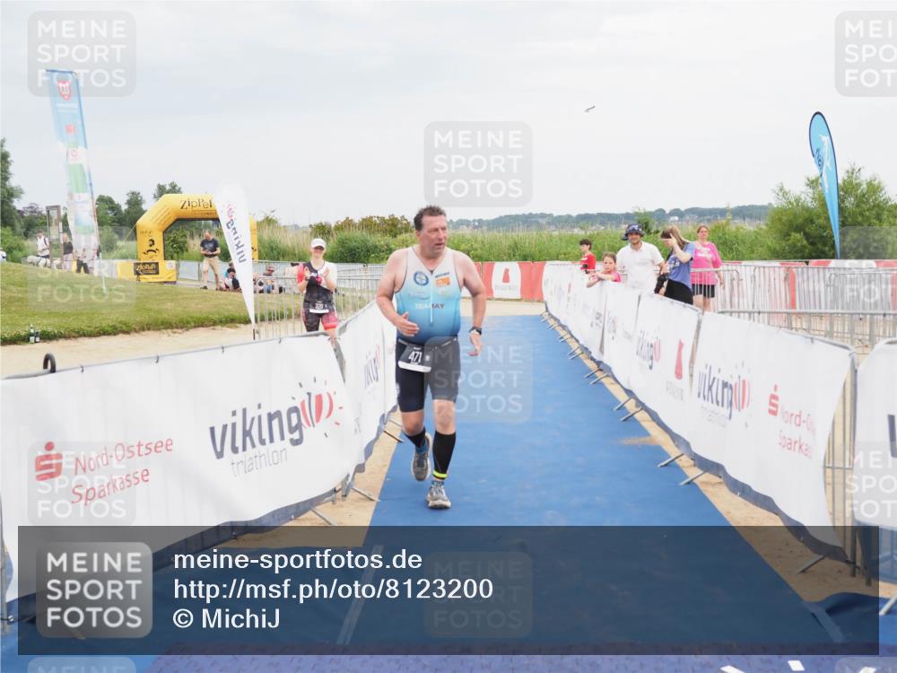22.06.2025 - Viking Triathlon MichiJ http://msf.ph/oto/8123200 22.06.2025 17:07:38 Ziel 471 meine-sportfotos.de