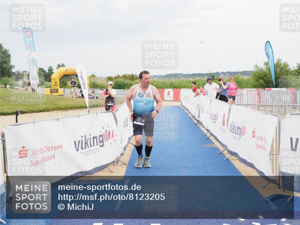 22.06.2025 - Viking Triathlon MichiJ http://msf.ph/oto/8123205 22.06.2025 17:07:38 Ziel 471 meine-sportfotos.de