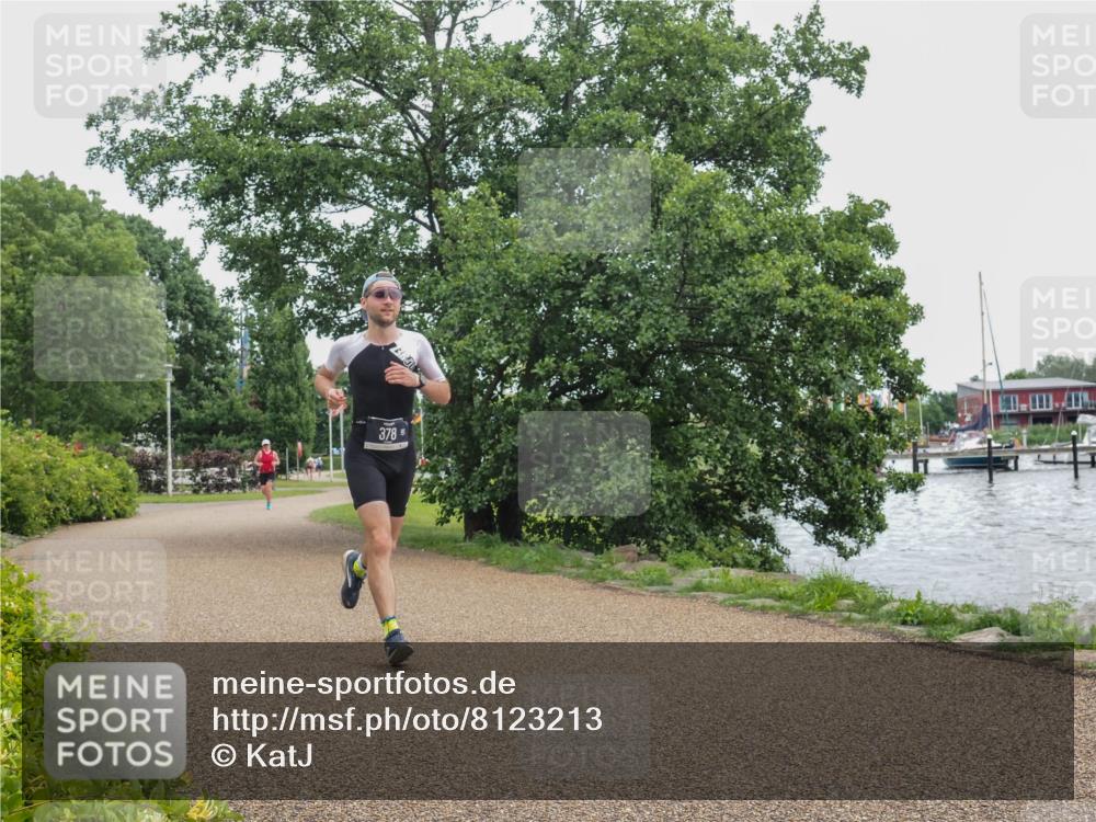 22.06.2025 - Viking Triathlon KatJ http://msf.ph/oto/8123213 22.06.2025 15:18:38 Laufen 378 meine-sportfotos.de