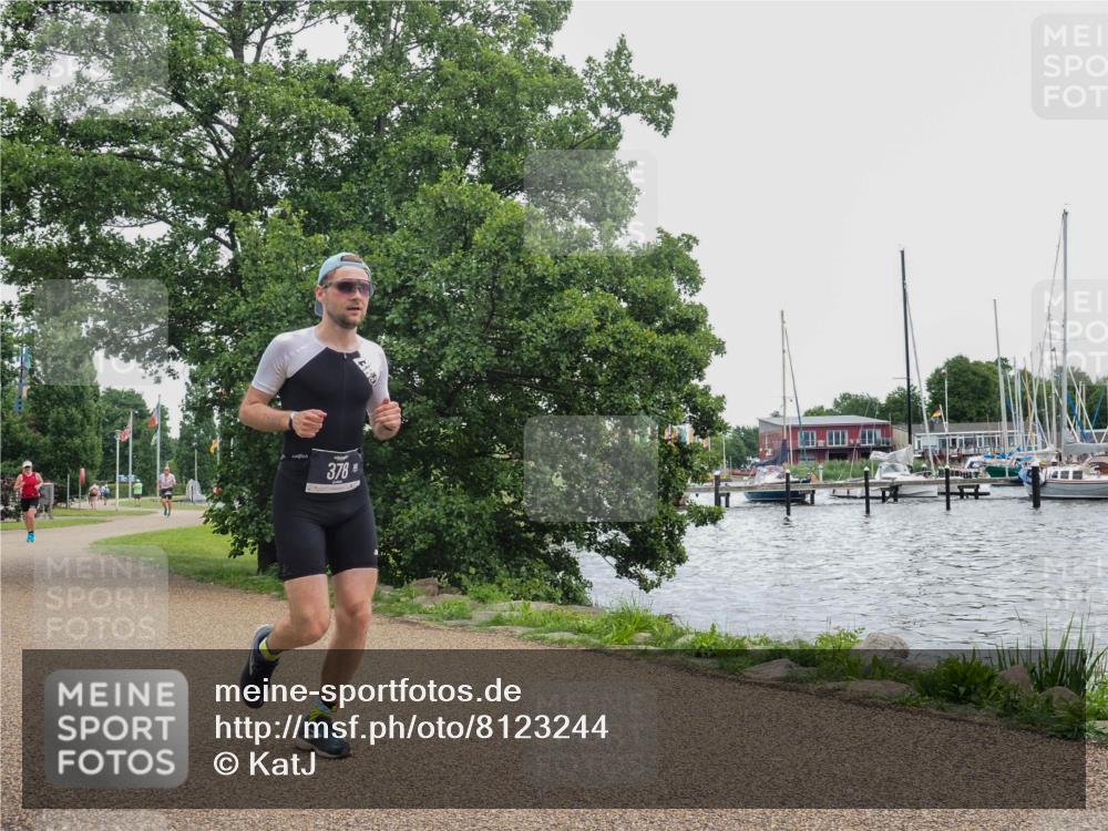 22.06.2025 - Viking Triathlon KatJ http://msf.ph/oto/8123244 22.06.2025 15:18:39 Laufen 378 meine-sportfotos.de