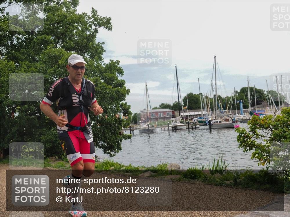 22.06.2025 - Viking Triathlon KatJ http://msf.ph/oto/8123280 22.06.2025 13:36:58 Laufen 156 meine-sportfotos.de