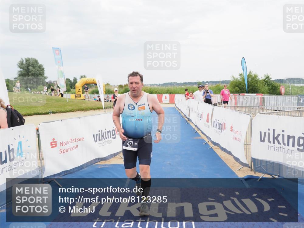 22.06.2025 - Viking Triathlon MichiJ http://msf.ph/oto/8123285 22.06.2025 17:07:40 Ziel 471 meine-sportfotos.de