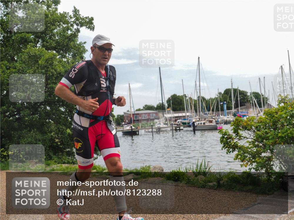 22.06.2025 - Viking Triathlon KatJ http://msf.ph/oto/8123288 22.06.2025 13:36:58 Laufen 156 meine-sportfotos.de