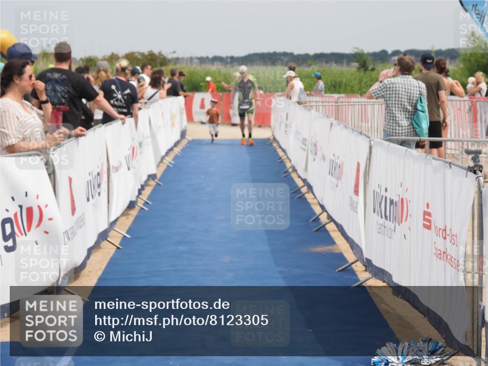 22.06.2025 - Viking Triathlon MichiJ http://msf.ph/oto/8123305 22.06.2025 15:14:27 Ziel 281 meine-sportfotos.de