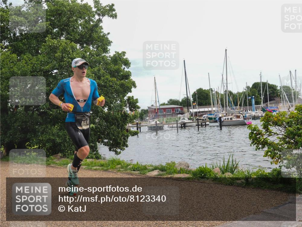 22.06.2025 - Viking Triathlon KatJ http://msf.ph/oto/8123340 22.06.2025 13:37:10 Laufen 414 meine-sportfotos.de