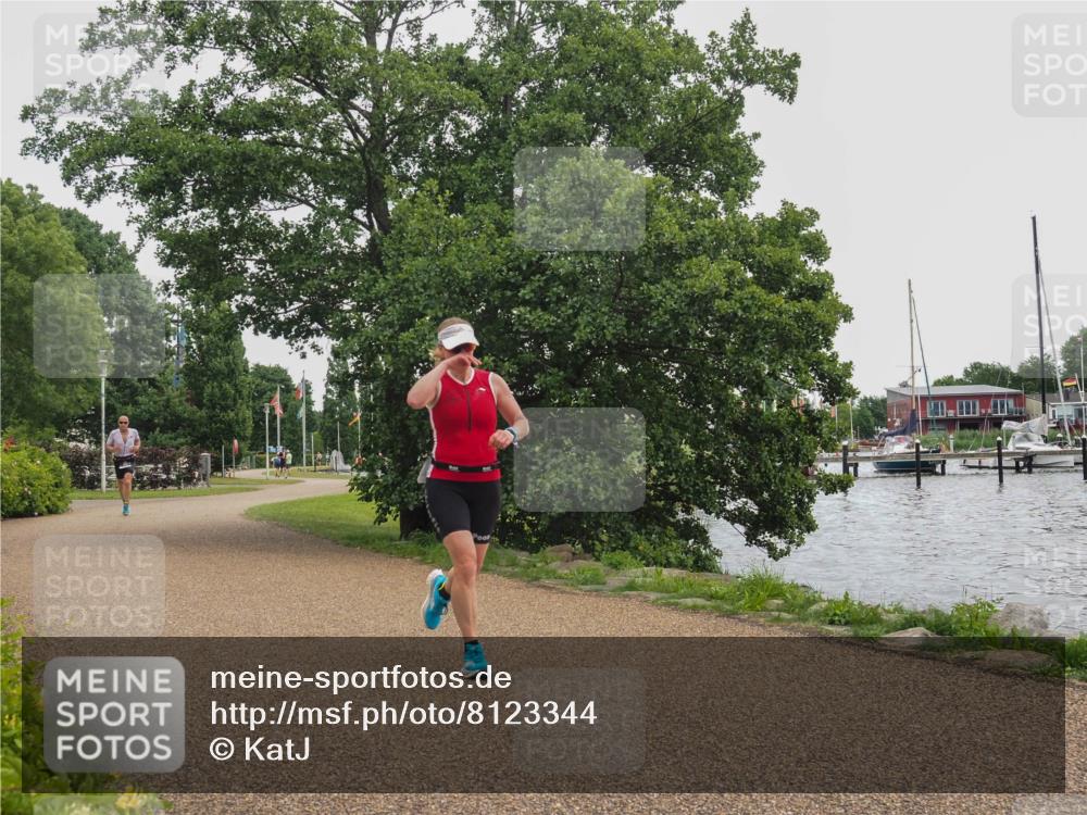 22.06.2025 - Viking Triathlon KatJ http://msf.ph/oto/8123344 22.06.2025 15:18:47 Laufen 336 meine-sportfotos.de