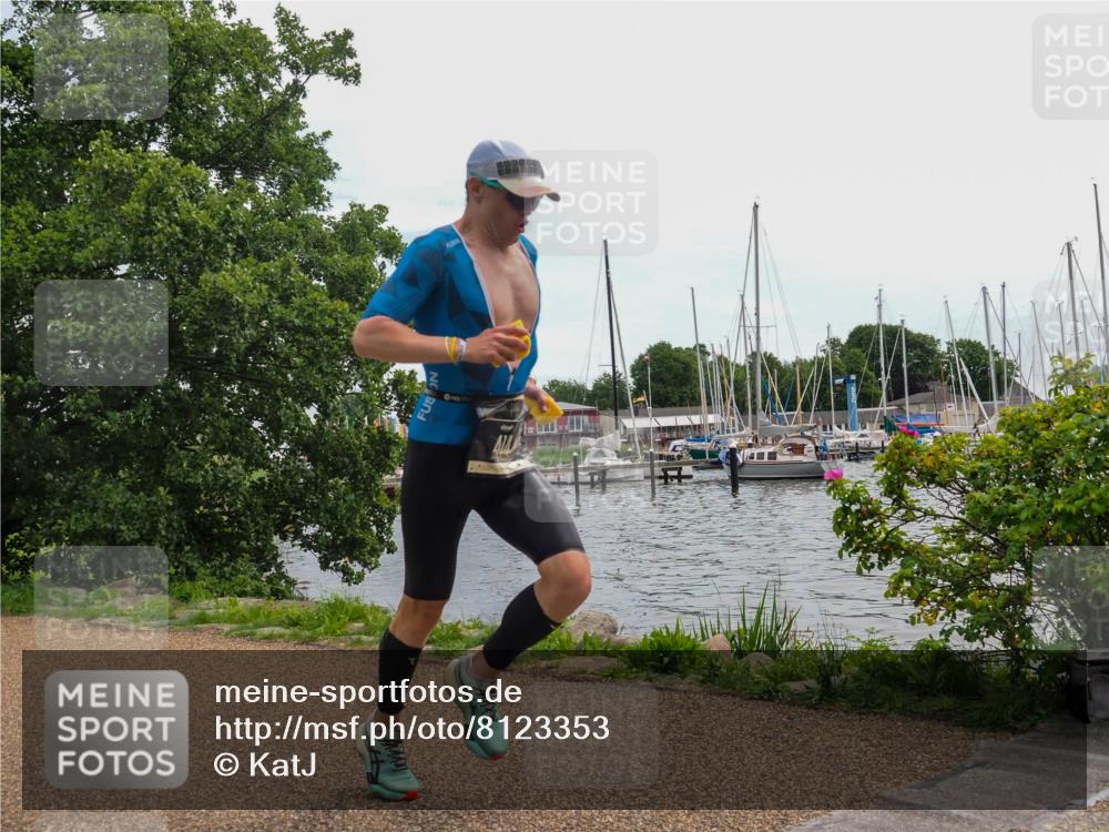 22.06.2025 - Viking Triathlon KatJ http://msf.ph/oto/8123353 22.06.2025 13:37:10 Laufen 414 meine-sportfotos.de