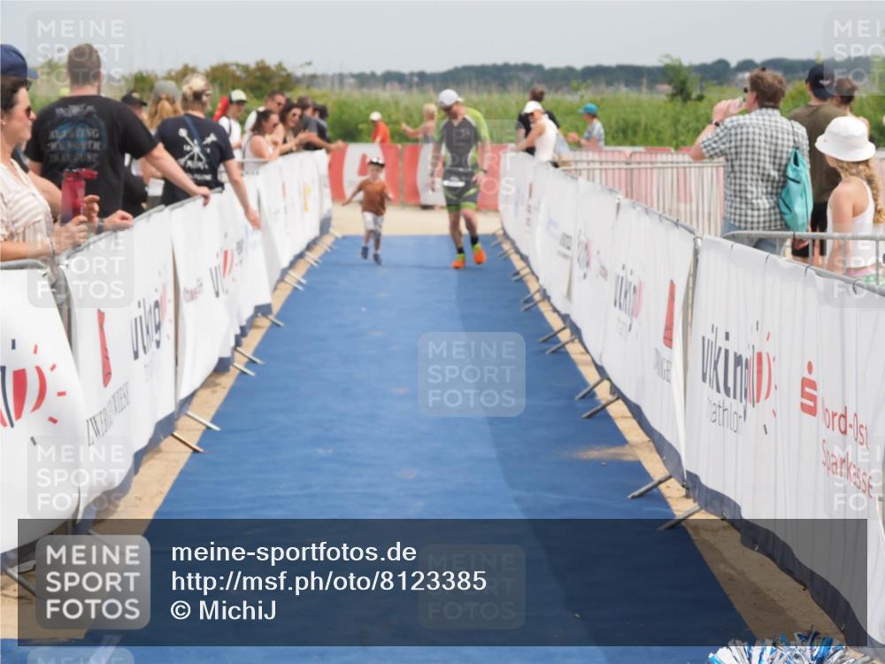 22.06.2025 - Viking Triathlon MichiJ http://msf.ph/oto/8123385 22.06.2025 15:14:28 Ziel 281 meine-sportfotos.de
