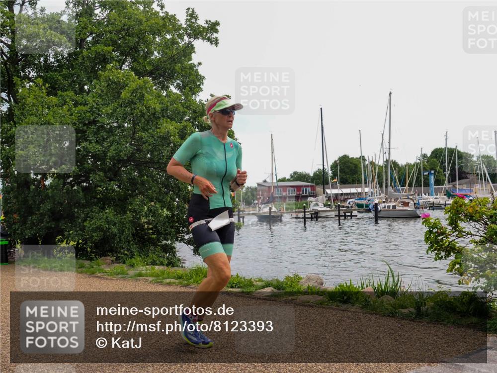 22.06.2025 - Viking Triathlon KatJ http://msf.ph/oto/8123393 22.06.2025 13:37:19 Laufen 65, 309 meine-sportfotos.de