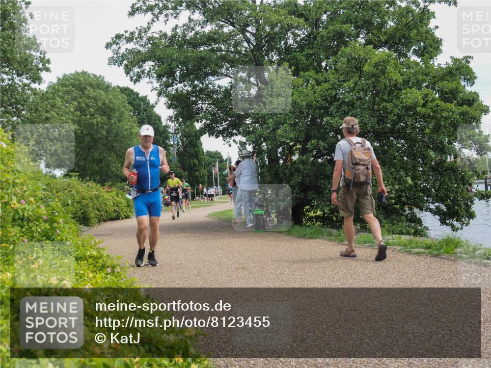 22.06.2025 - Viking Triathlon KatJ http://msf.ph/oto/8123455 22.06.2025 13:37:31 Laufen 109, 238 meine-sportfotos.de
