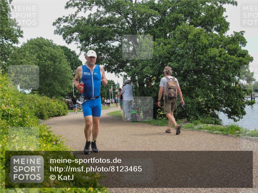 22.06.2025 - Viking Triathlon KatJ http://msf.ph/oto/8123465 22.06.2025 13:37:32 Laufen 109 meine-sportfotos.de