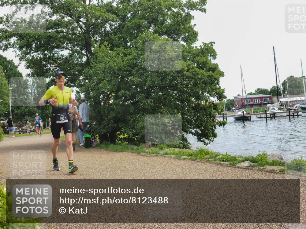 22.06.2025 - Viking Triathlon KatJ http://msf.ph/oto/8123488 22.06.2025 13:37:36 Laufen 148 meine-sportfotos.de