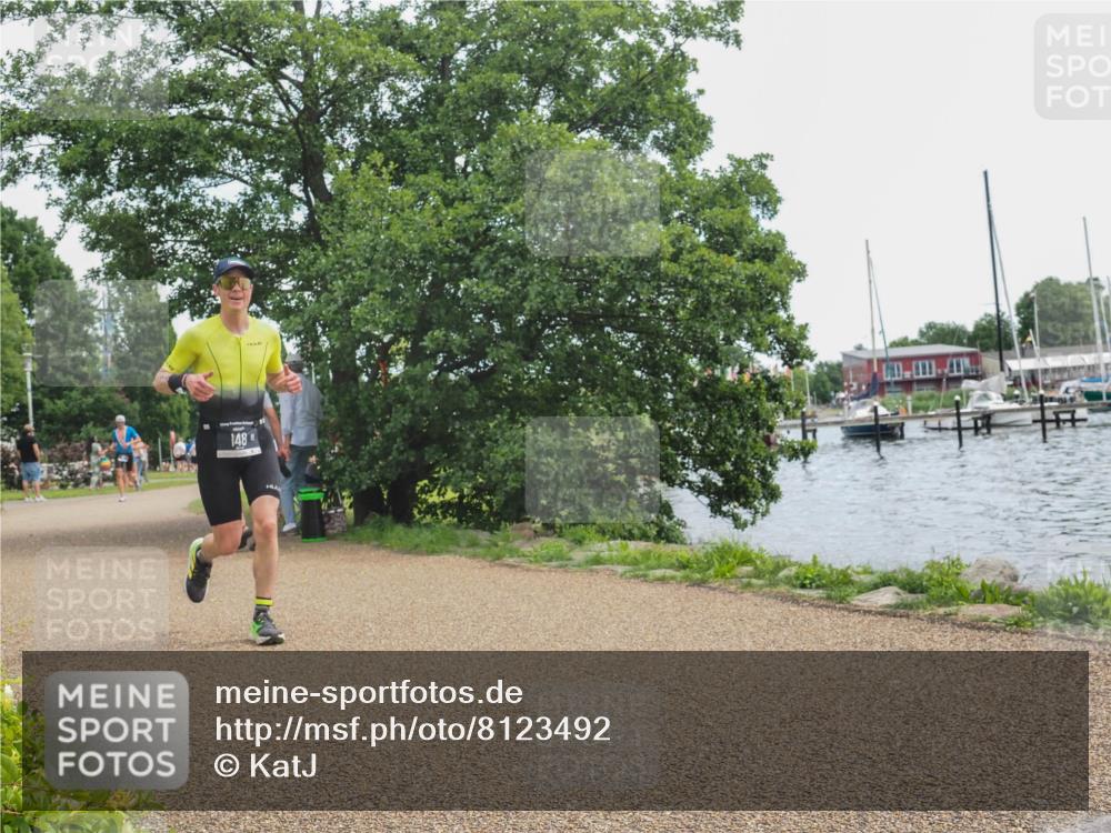 22.06.2025 - Viking Triathlon KatJ http://msf.ph/oto/8123492 22.06.2025 13:37:36 Laufen 148 meine-sportfotos.de