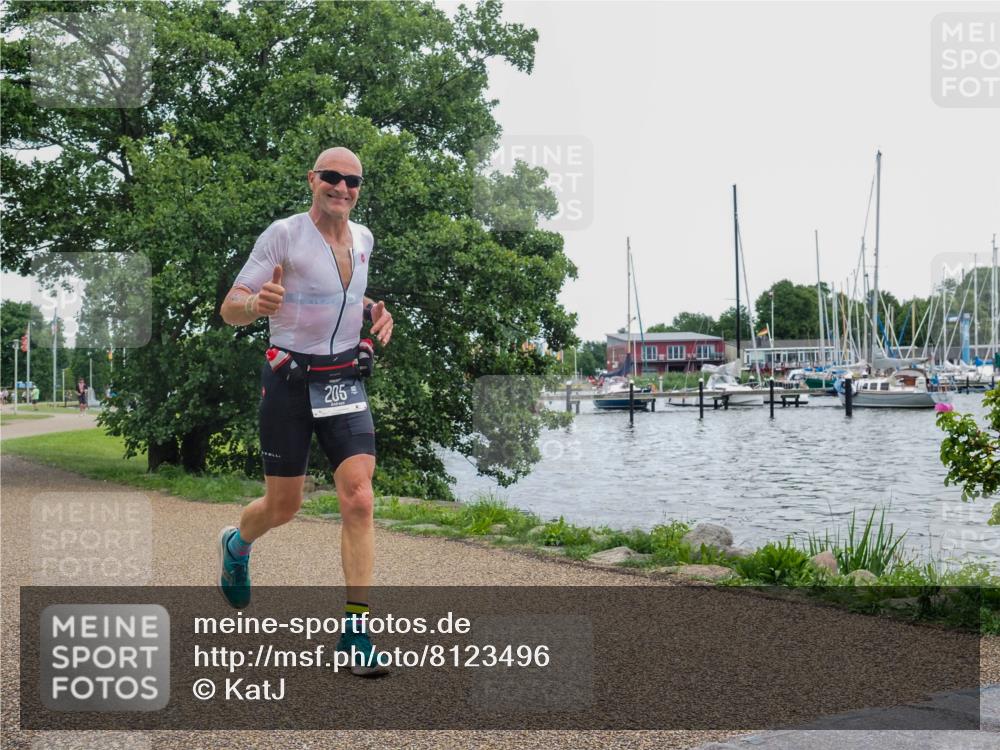 22.06.2025 - Viking Triathlon KatJ http://msf.ph/oto/8123496 22.06.2025 15:18:54 Laufen 205 meine-sportfotos.de