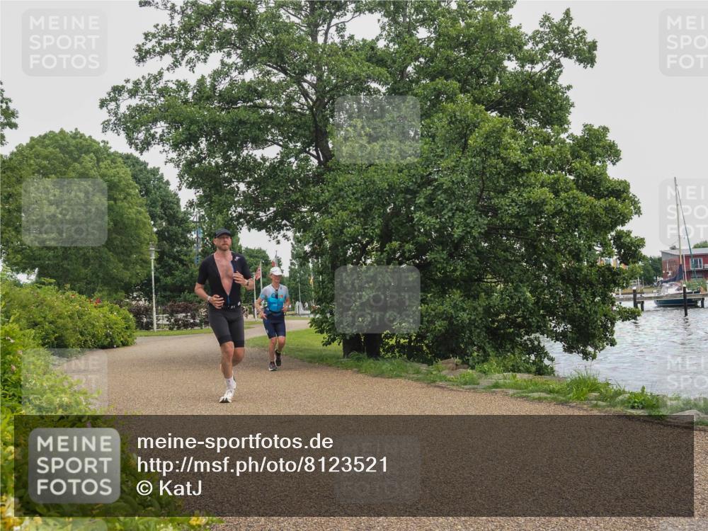 22.06.2025 - Viking Triathlon KatJ http://msf.ph/oto/8123521 22.06.2025 15:19:14 Laufen 154, 342 meine-sportfotos.de