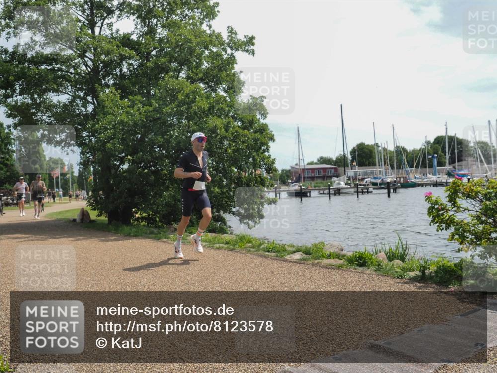 22.06.2025 - Viking Triathlon KatJ http://msf.ph/oto/8123578 22.06.2025 13:05:45 Laufen 125, 464 meine-sportfotos.de