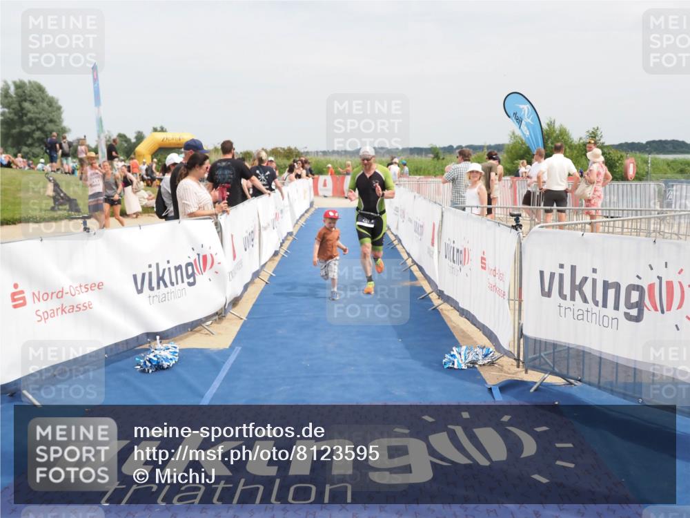 22.06.2025 - Viking Triathlon MichiJ http://msf.ph/oto/8123595 22.06.2025 15:14:32 Ziel 281 meine-sportfotos.de