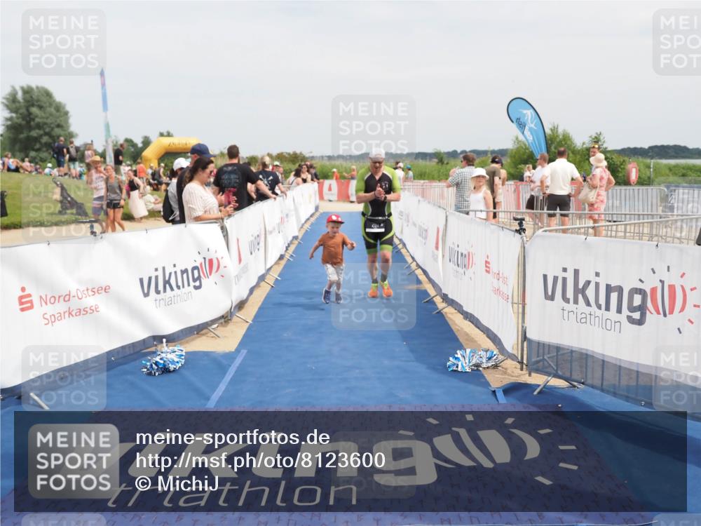 22.06.2025 - Viking Triathlon MichiJ http://msf.ph/oto/8123600 22.06.2025 15:14:32 Ziel 281 meine-sportfotos.de