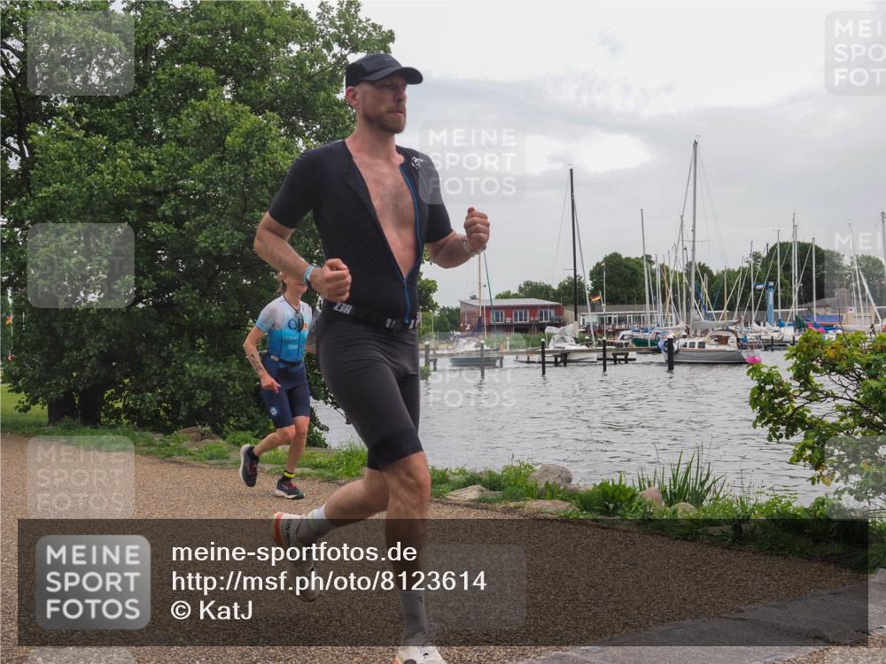 22.06.2025 - Viking Triathlon KatJ http://msf.ph/oto/8123614 22.06.2025 15:19:16 Laufen 154, 342 meine-sportfotos.de