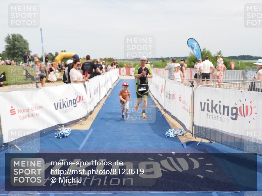 22.06.2025 - Viking Triathlon MichiJ http://msf.ph/oto/8123619 22.06.2025 15:14:32 Ziel 281 meine-sportfotos.de