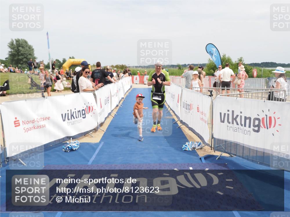 22.06.2025 - Viking Triathlon MichiJ http://msf.ph/oto/8123623 22.06.2025 15:14:32 Ziel 281 meine-sportfotos.de