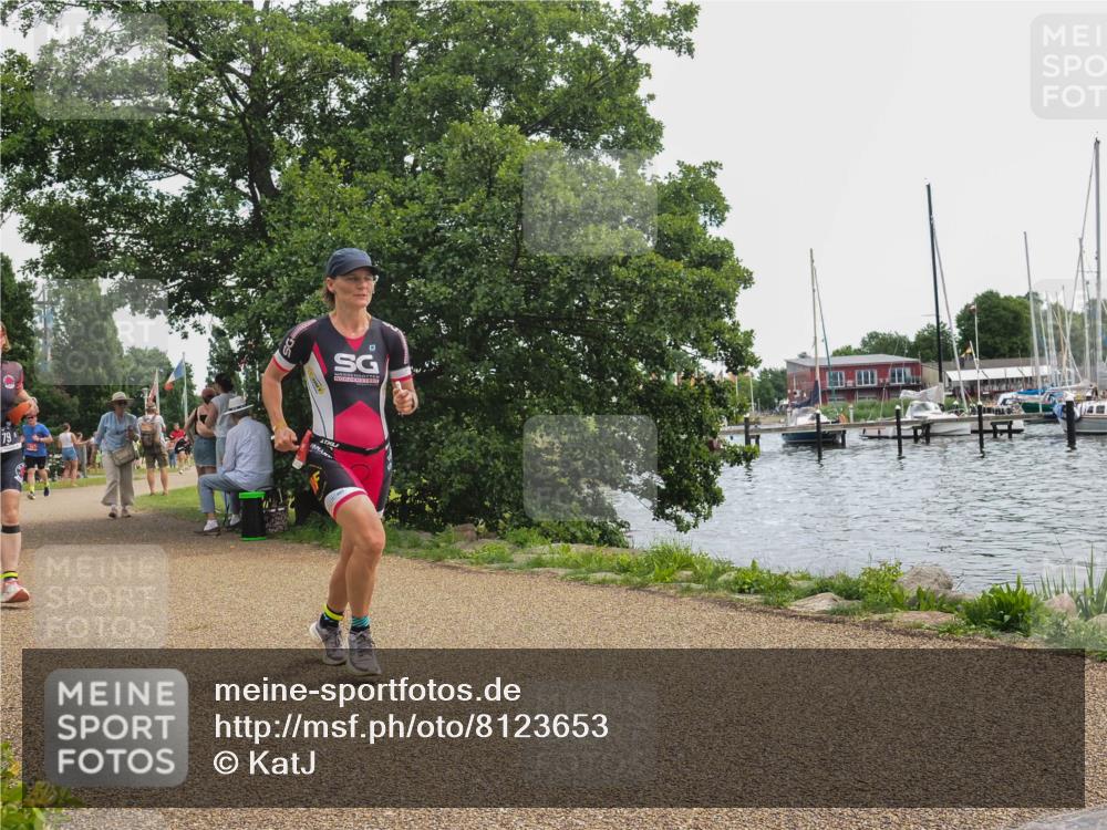 22.06.2025 - Viking Triathlon KatJ http://msf.ph/oto/8123653 22.06.2025 13:38:00 Laufen 79, 462, 639 meine-sportfotos.de