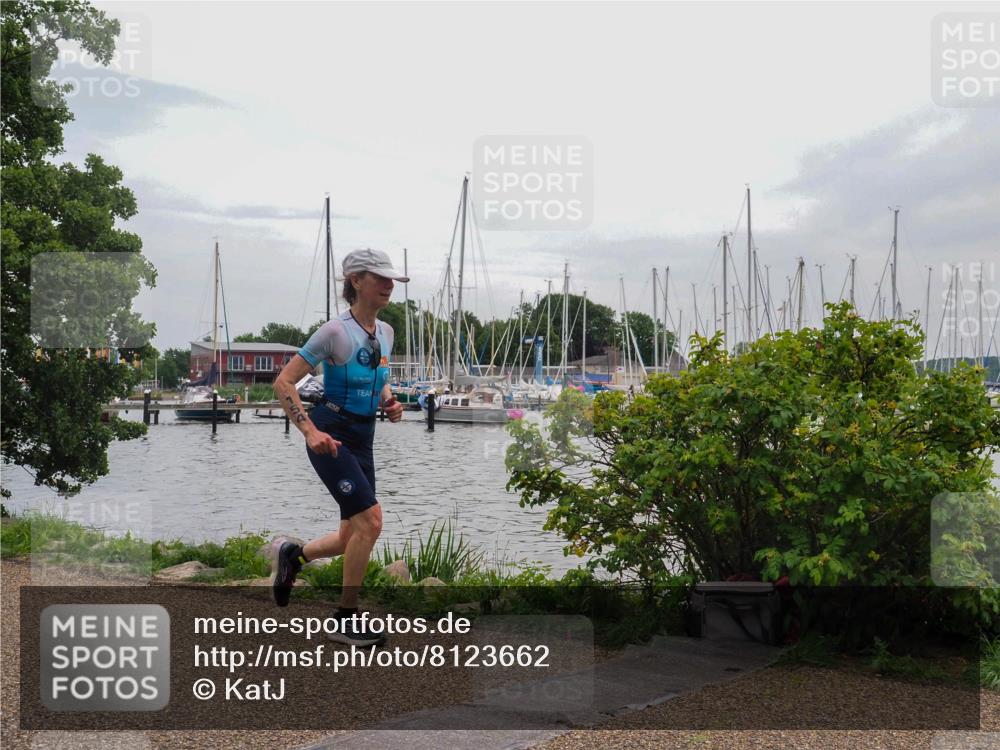 22.06.2025 - Viking Triathlon KatJ http://msf.ph/oto/8123662 22.06.2025 15:19:17 Laufen 154, 342 meine-sportfotos.de