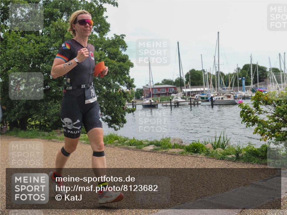 22.06.2025 - Viking Triathlon KatJ http://msf.ph/oto/8123682 22.06.2025 13:38:02 Laufen 79, 639 meine-sportfotos.de