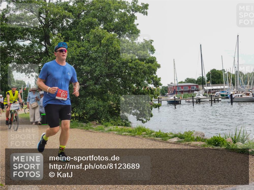 22.06.2025 - Viking Triathlon KatJ http://msf.ph/oto/8123689 22.06.2025 13:38:09 Laufen 614, 641 meine-sportfotos.de