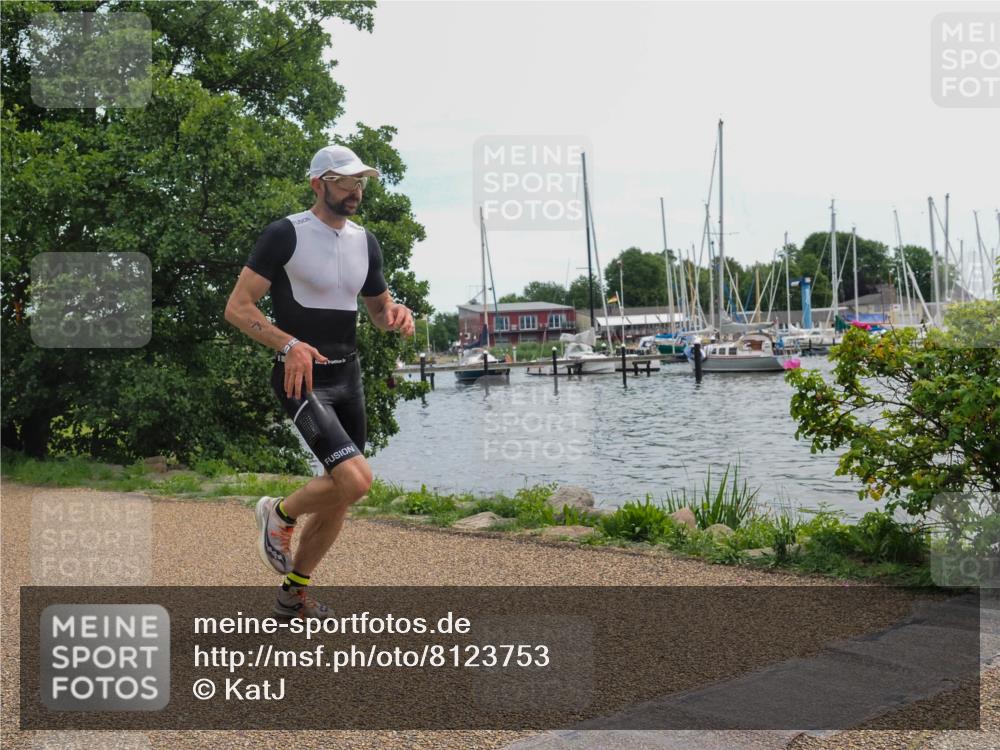22.06.2025 - Viking Triathlon KatJ http://msf.ph/oto/8123753 22.06.2025 13:38:14 Laufen 7, 87, 641 meine-sportfotos.de