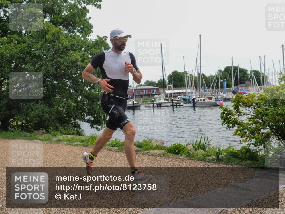 22.06.2025 - Viking Triathlon KatJ http://msf.ph/oto/8123758 22.06.2025 13:38:15 Laufen 7, 87 meine-sportfotos.de