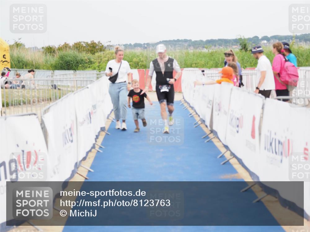 22.06.2025 - Viking Triathlon MichiJ http://msf.ph/oto/8123763 22.06.2025 17:09:44 Ziel 246, 493 meine-sportfotos.de