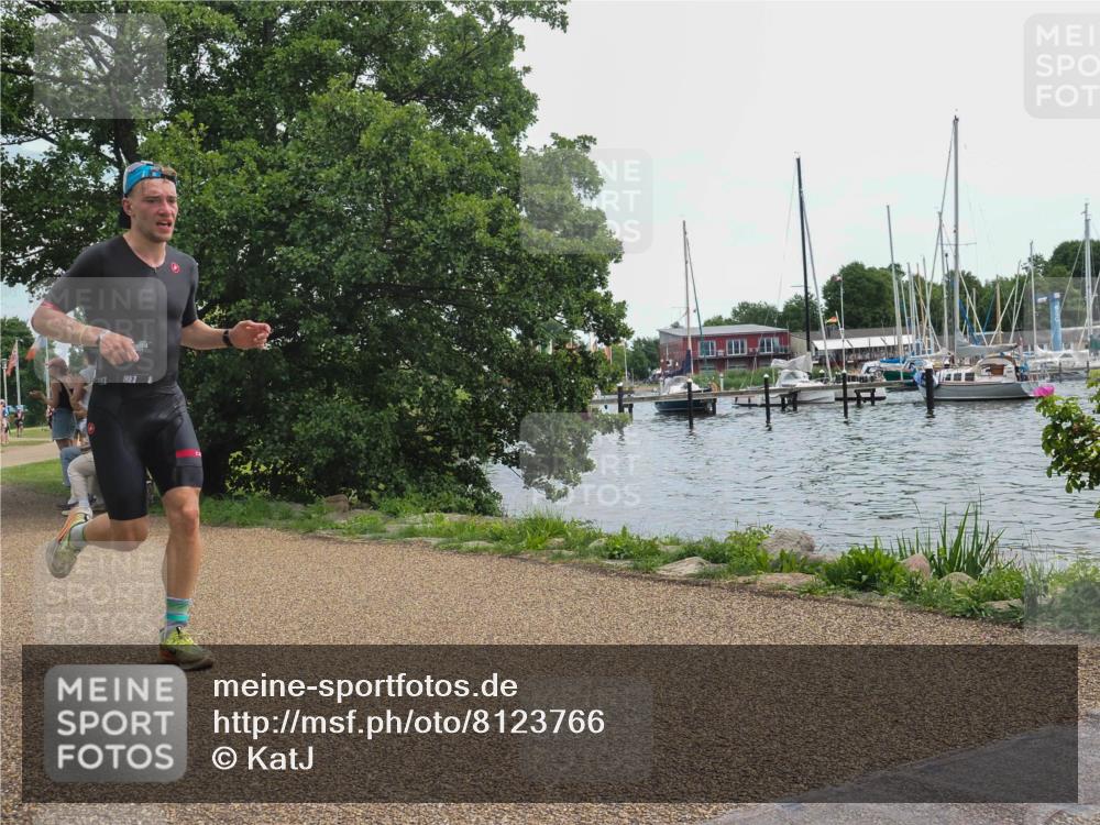 22.06.2025 - Viking Triathlon KatJ http://msf.ph/oto/8123766 22.06.2025 13:38:17 Laufen 7, 87 meine-sportfotos.de