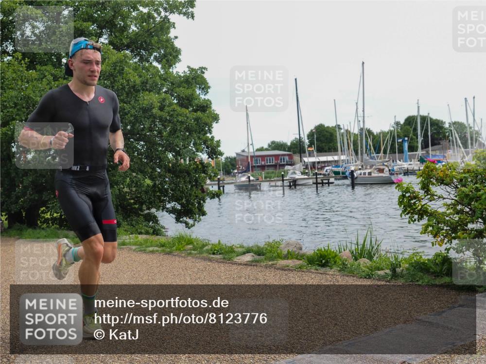 22.06.2025 - Viking Triathlon KatJ http://msf.ph/oto/8123776 22.06.2025 13:38:17 Laufen 7, 87 meine-sportfotos.de