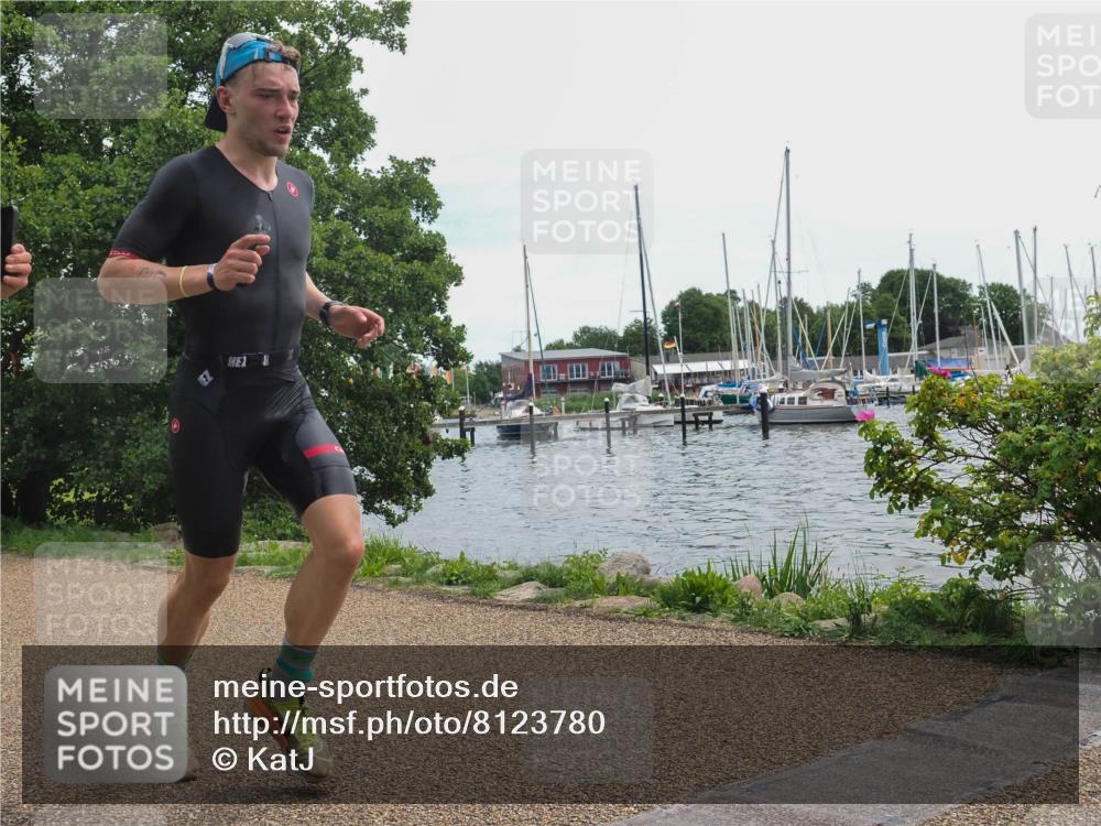 22.06.2025 - Viking Triathlon KatJ http://msf.ph/oto/8123780 22.06.2025 13:38:17 Laufen 7, 87 meine-sportfotos.de