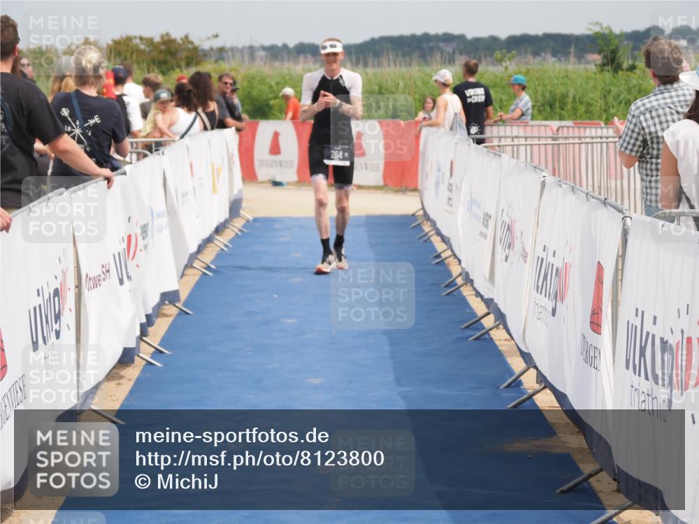 22.06.2025 - Viking Triathlon MichiJ http://msf.ph/oto/8123800 22.06.2025 15:14:50 Ziel 264 meine-sportfotos.de