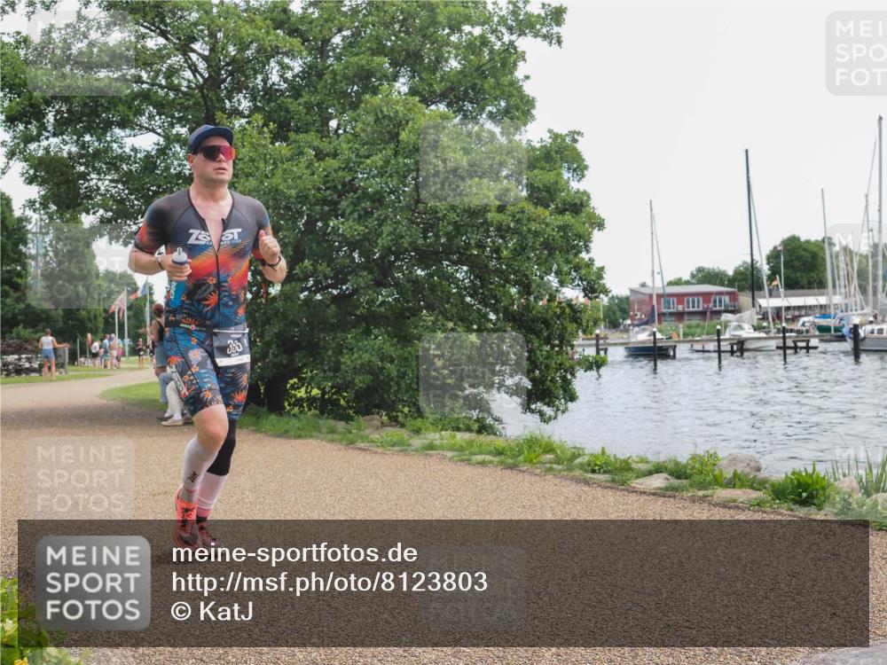 22.06.2025 - Viking Triathlon KatJ http://msf.ph/oto/8123803 22.06.2025 13:38:21 Laufen 355 meine-sportfotos.de