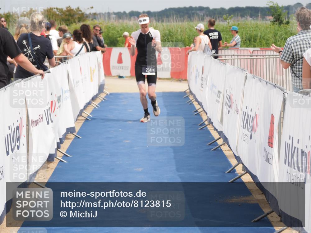 22.06.2025 - Viking Triathlon MichiJ http://msf.ph/oto/8123815 22.06.2025 15:14:50 Ziel 264 meine-sportfotos.de