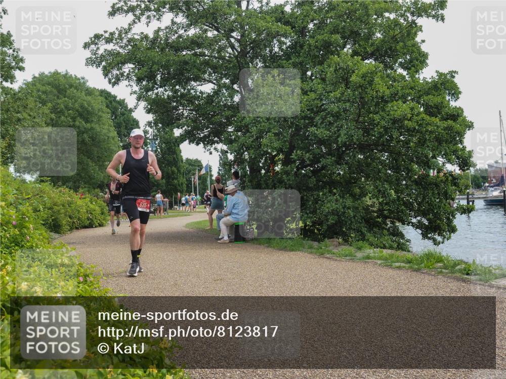 22.06.2025 - Viking Triathlon KatJ http://msf.ph/oto/8123817 22.06.2025 13:38:35 Laufen 635 meine-sportfotos.de