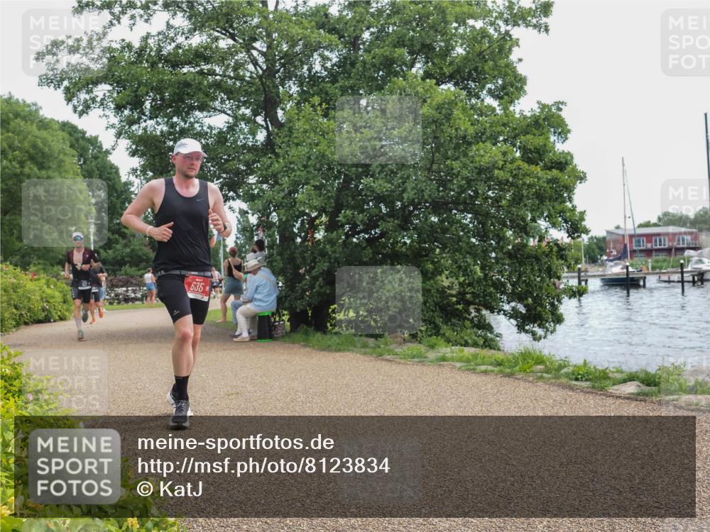 22.06.2025 - Viking Triathlon KatJ http://msf.ph/oto/8123834 22.06.2025 13:38:36 Laufen 527, 635 meine-sportfotos.de
