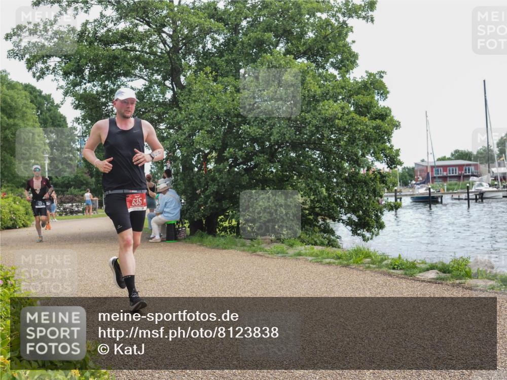 22.06.2025 - Viking Triathlon KatJ http://msf.ph/oto/8123838 22.06.2025 13:38:36 Laufen 527, 635 meine-sportfotos.de