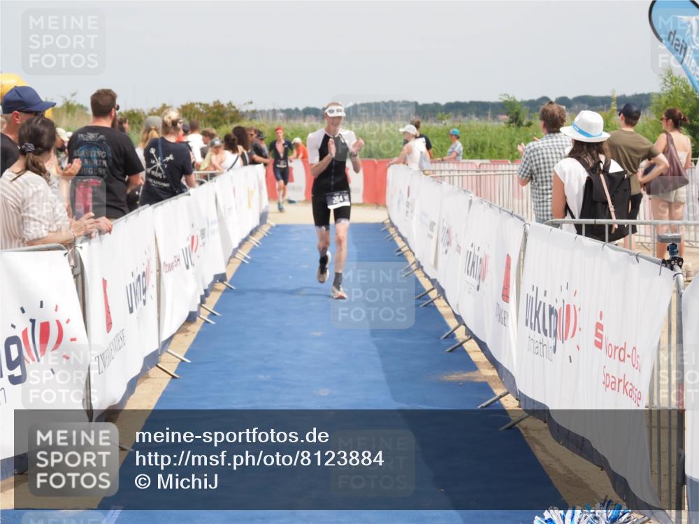 22.06.2025 - Viking Triathlon MichiJ http://msf.ph/oto/8123884 22.06.2025 15:14:51 Ziel 264 meine-sportfotos.de
