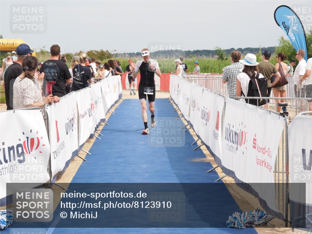22.06.2025 - Viking Triathlon MichiJ http://msf.ph/oto/8123910 22.06.2025 15:14:52 Ziel 264 meine-sportfotos.de
