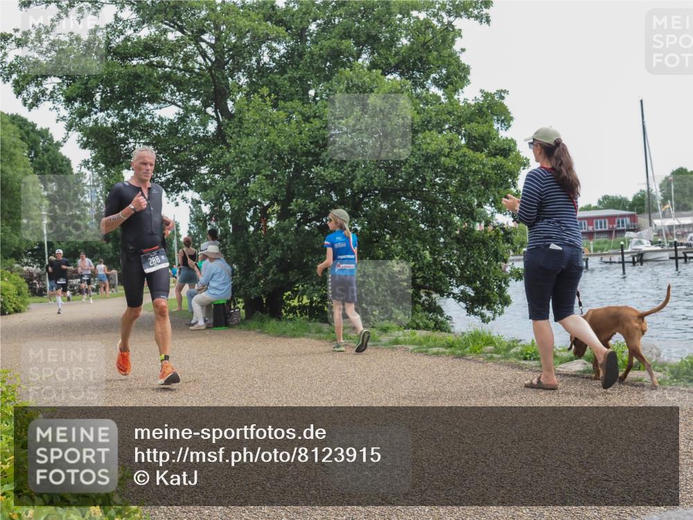 22.06.2025 - Viking Triathlon KatJ http://msf.ph/oto/8123915 22.06.2025 13:38:41 Laufen 288, 527 meine-sportfotos.de