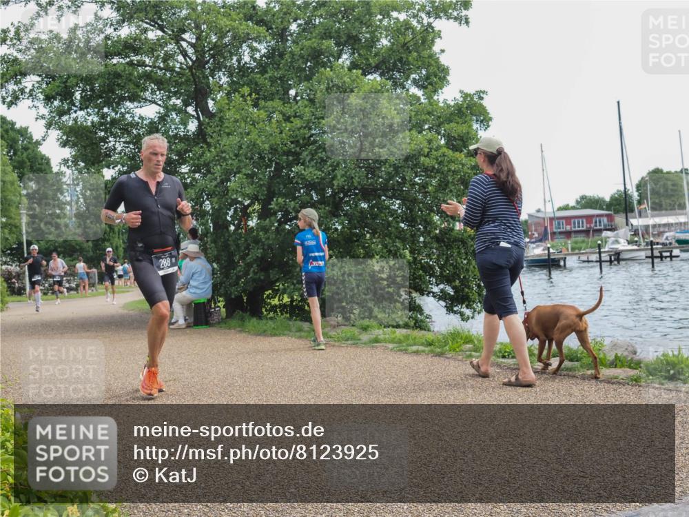 22.06.2025 - Viking Triathlon KatJ http://msf.ph/oto/8123925 22.06.2025 13:38:41 Laufen 288, 527 meine-sportfotos.de