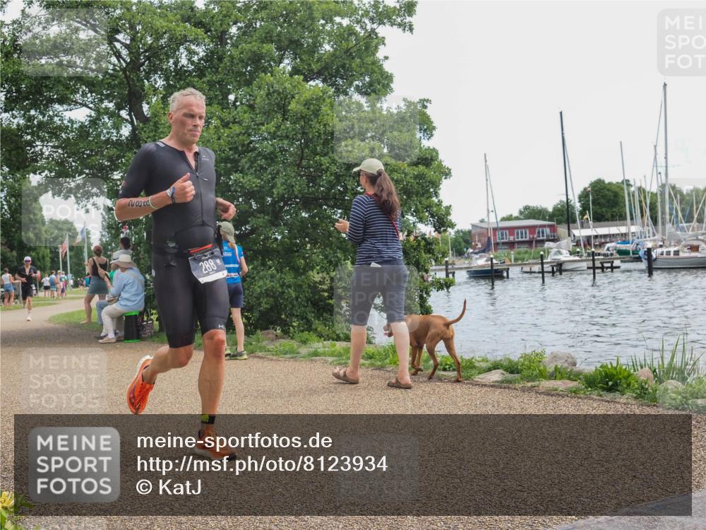 22.06.2025 - Viking Triathlon KatJ http://msf.ph/oto/8123934 22.06.2025 13:38:42 Laufen 288, 527 meine-sportfotos.de